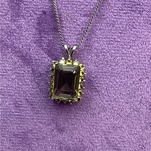 Vintage Sterling Pendant Necklace Smoke Topaz and Peridot - Picture 5 of 6